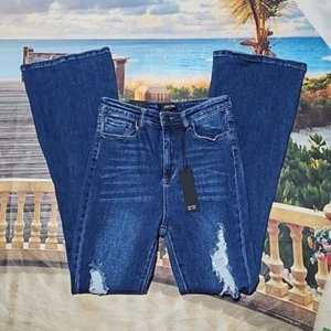 Nina Rossi Distressed Super High Rise Flare Jeans Size 9 NWT - Picture 1 of 5