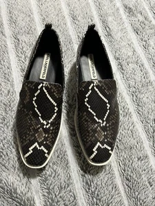 KARL LAGERFELD BREA PLATFORM SLIP-ON SNAKE PRINT LEATHER SHOES SNEAKERS SIZE 9.5 - Picture 1 of 5