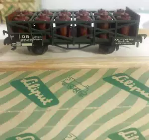 VINTAGE LILIPUT HO SCALE NR 207 IS CONTAINER CAR L/N TO NEW -AUSTRIA !! - Picture 1 of 4