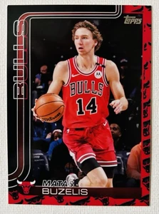 2025-26 Topps Matas Buzelis #37 Logotipo del equipo Border Parallel SSP Chicago Bulls - Imagen 1 de 2
