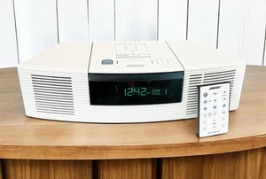 Bose AWRC-1P Radio/Single CD Player White with Remote FULLY TESTED/WORKING - Picture 1 of 12