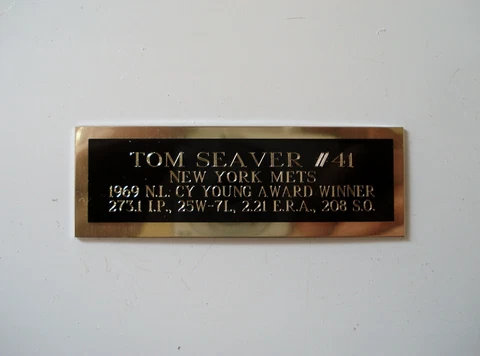 Tom Seaver Mets 1969 Cy Young Baseball Card Plaque Nameplate 1" X 3" Cover