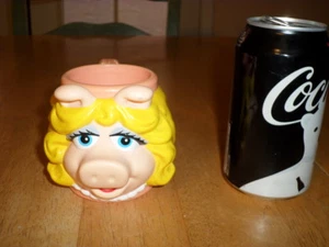 JIM HENSON -- MISS PIGGY MUPPET, Kid Plastic Drinking Cup, VINTAGE #1990's yrs. - Picture 1 of 7