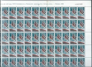 Sellos de España. Congreso de la Federación de Astronáutica 1966 hoja completa de 75 MNH (AM236) - Imagen 1 de 3