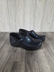 Dansko Damen Gr. 39 Clogs dunkelgrün / dunkelblau Lederschuhe glänzend Krankenschwesterschuhe - Bild 1 von 12