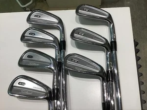Used Titleist CB 710 Irons #4-pw Dynamic Gold S200 - Picture 1 of 5