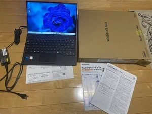 Fujitsu FMV LIFEBOOK WU-X/H1 Laptop Core i5 1355U SSD256GB 8GB Tested Excellent - Afbeelding 1 van 12