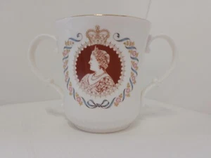 Vintage ROYAL DOULTON 2xHandled Mug Celebrating The Queen Mother's 80th Birthday - Picture 1 of 4