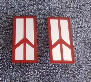 NOS New PAIR OEM GM 85-90 Olds Ninety-Eight Regency Tail Light Emblems Ornament - Foto 1 di 5