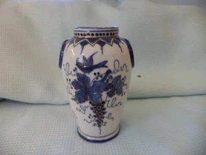 Delft Blue And White Vase Floral Decoration - Picture 1 of 7