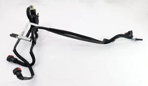 Bomba manual manguera línea combustible para CITROEN C1 PEUGEOT 107 FORD Fiesta Fusion 1.4 - Imagen 1 de 8