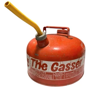 Vintage Eagle The Gasser 2.5 Gallon Metal Gas Can w/Spout Model M-2 1/2 - Picture 1 of 7