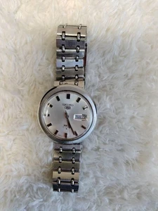 Seiko 5 Automatikuhr Day Dial Silber Edelstahl 6106-8070 Klassiker - Bild 1 von 12