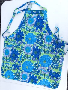 Vera Bradley Cotton Full Coverage Apron in Doodle Daisy.  NWT - Picture 1 of 2