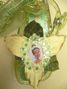 La princesa y el sapo~DISFRAZ~Ilumina~ZAPATOS~Chicas 7/8~NWT~Disney Store~2010 - Imagen 1 de 5