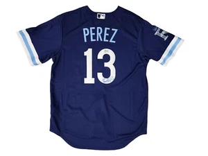 Salvador Perez Autographed Nike Jersey L Authentic Kansa City - QR code Beckett - Picture 1 of 3