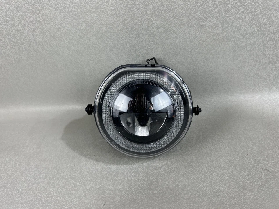 2020-2023 MINI COOPER COUNTRYMAN RIGHT PASSENGER SIDE LED OEM FOG LIGHT 20-23 - Image 1 of 4