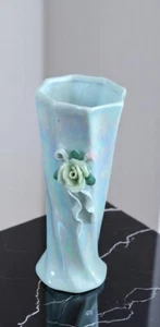 VASO  importante arcobaleno in porcellana con fiori in rilievo - Picture 1 of 7