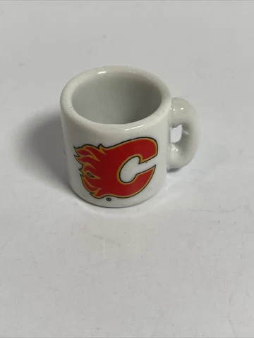 Vintage Rare NHL calgary flames Vending Machine Mini Coffee Mug Cup hockey Cover