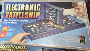 Gioco corazzata elettronica vintage Milton Bradley 1982 funzionante e scatola danneggiata - Foto 1 di 3