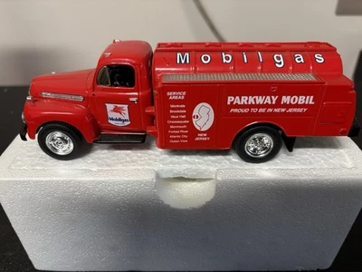 First Gear 1/34 Scale 29-1751 1951 Ford F-6 Fuel Tanker Atlantic City Mobil Gas - Image 1 of 4