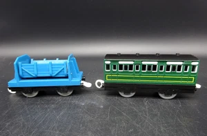 Coche de pasajeros Thomas Trackmaster Hit Toy Emily’s Green Coach 2006 - Imagen 1 de 14