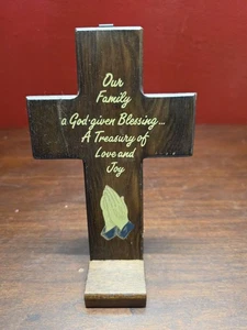 Cruz de madera Artmark 1988 decoración del hogar soporte automático o colgante de pared hecho en EE. UU.  - Imagen 1 de 6