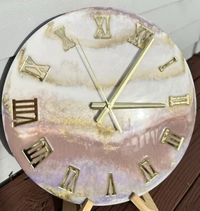 Hand Made Epoxy Resin Clock - Picture 1 of 5
