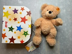 STEIFF FYNN beige plush Teddy Bear w/ Suitcase Knopf Im Ohr 111730 - Picture 1 of 17