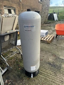 Wellmate WM-12 / WM0150 Classic Fiberglass Tank (40.3 gal / 153 LTR.) - Picture 1 of 5