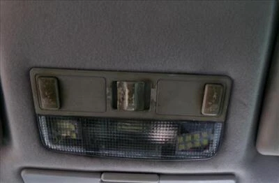 8D0947 Luz Interior 74319 AUDI A4 1.9 TDI 1994-2000 1997 Foto 1 de 4