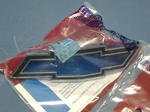 Trim Parts 4603 Standard Grille Emblem for 1969 Chevelle - Picture 1 of 6