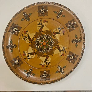 Vintage ART Wood Hand carved\Painted Decor Plate 11" Romania folk Ethnicitie Art - Picture 1 of 5