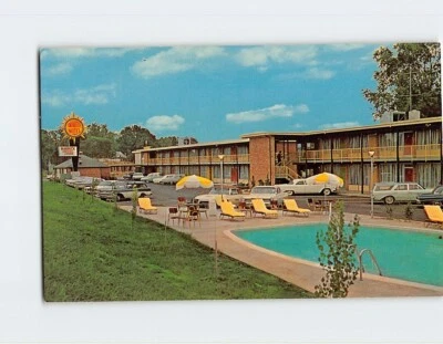 Postcard Quality Courts Motel, Warrick, Augusta, Georgia - Image 1 of 2