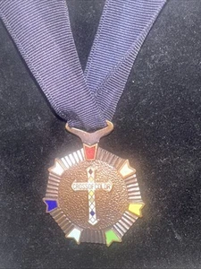 Vtg Grand Cross of Color Masonic Order of Rainbow Medal Pendant on Ribbon - Picture 1 of 4