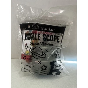 NEU versiegelt Arby's Kinder Mahlzeit Spielzeug 2023 Smithsonian Hubble Zielfernrohr Weltraum Betrachter - Bild 1 von 2