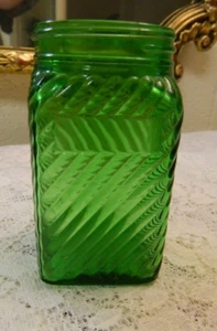 Vintage Owens Illinois Green Diagonal Ribbed Hoosier Glass Jar 4” No Lid - Picture 1 of 4