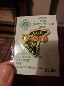 ISLE of Man TT Badge 2019 NEU ORIGINAL ( B-E-N ) - Bild 1 von 1