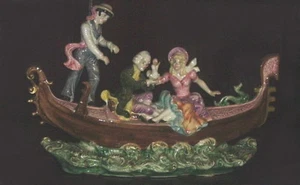Capodimonte: A Couple on the Gondola Figurine, Made in Italy - Picture 1 of 6