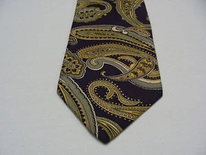 HAROLD POWELL - PAISLEY - VINTAGE - MADE IN USA - 100% SILK NECK TIE! - Picture 1 of 8