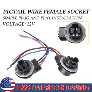 Universal Wire Pigtail Female Socket 3157 S Two Harness Turn Signal Park Brake - Foto 1 di 7