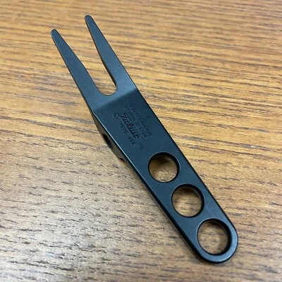 Brand New !! SCOTTY CAMERON Authentic TITLEIST DIVOT PIVOT TOOL - BLACK - Image 1 of 4