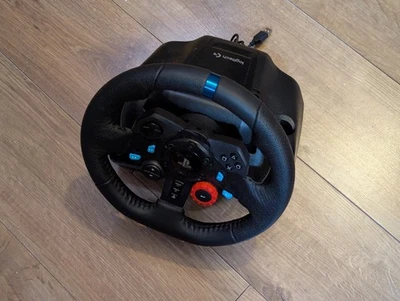 FAULTY/WHEEL ONLY Logitech G29 Driving Force racing wheel for PS5 PC BROKEN/READ - Image 1 of 4