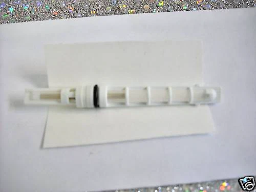Air Conditioning Auto AC Orifice Tube "GM" Auto A/C WHITE #3011 - Image 1 of 1
