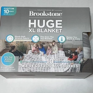 Brookstone Enorme XL Coperta MORBIDA Jumbo 10' x 10' Grigio Check Plaid NUOVO Extra Large - Foto 1 di 7