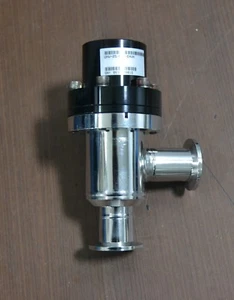 MKS UHV-25-AKK-ENVN Angle Valve - Picture 1 of 5