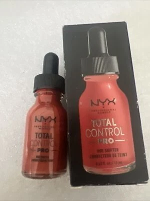 NYX Total Control Pro Hue Shifter No. TCPH03 Cool - Image 1 of 3