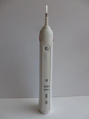 Braun Oral-B PRO 2 Handstück Andruckkontrolle 2 Modi  Typ 3766 weiß - Bild 1 von 2