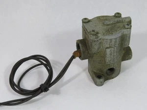 Schrader Bellows K055104340 Line Mount Pilot Valve 12V 60Hz. 90PSIG USED - Picture 1 of 3