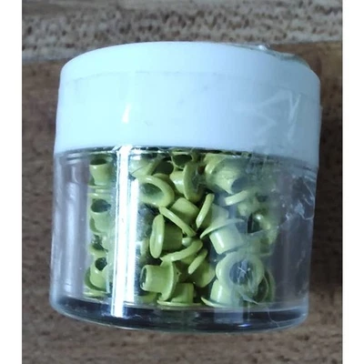 Ojales - Ojales de papel pequeños amarillos de Stamp Studio Foto 1 de 2